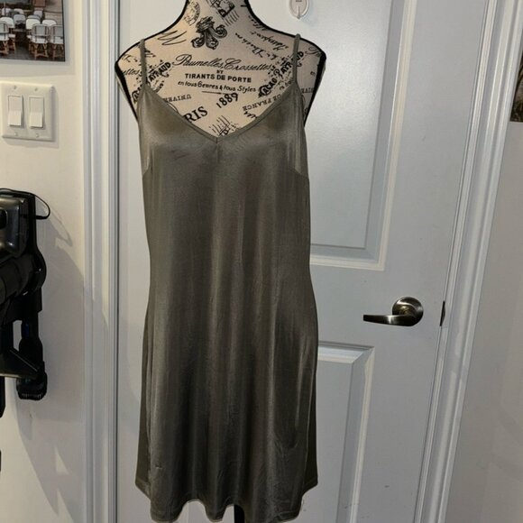 Truly by Part Two Butterfly Silk Blend Dress with Slip - Picture 7 of 8